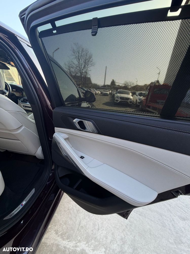 BMW X6 xDrive40d - 26