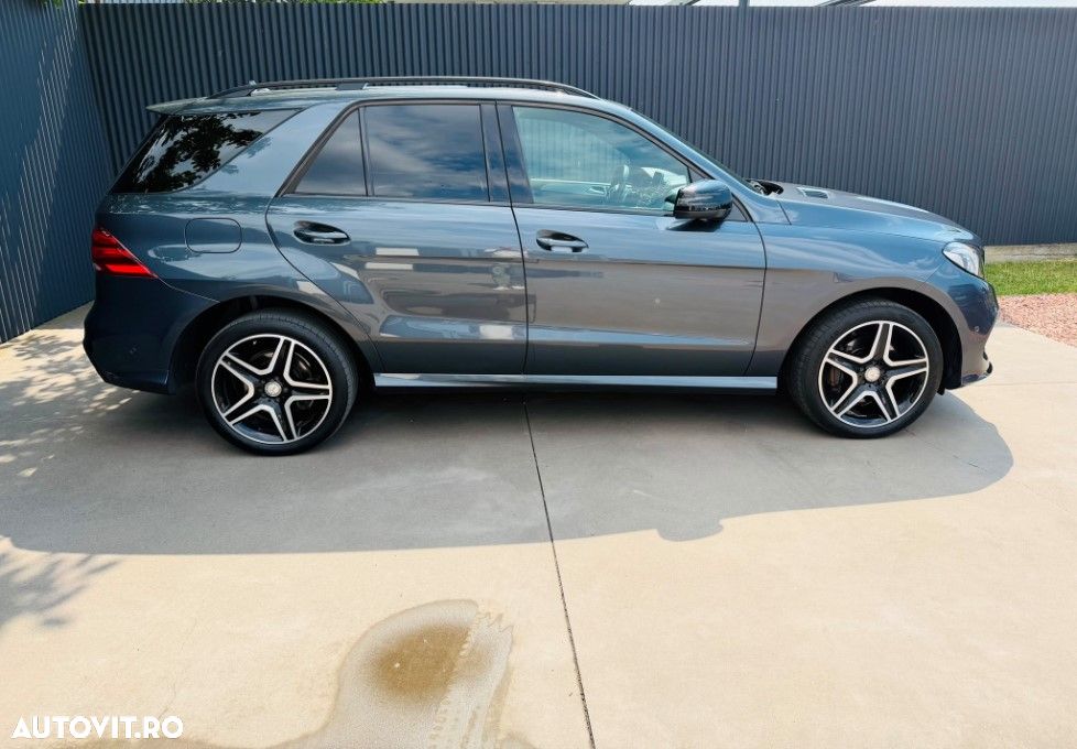 Mercedes-Benz GLE - 10