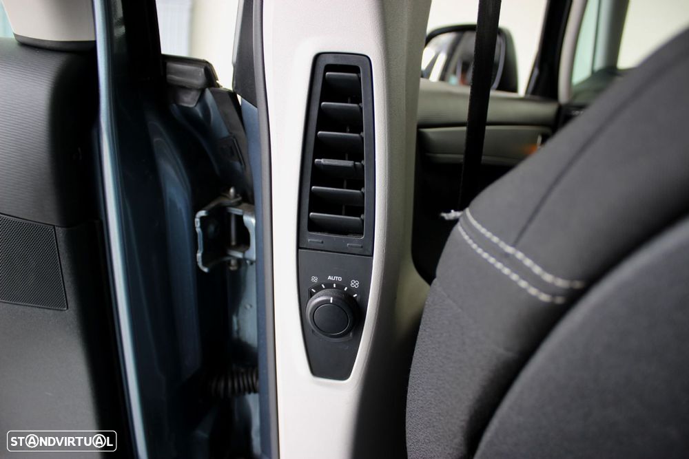 Citroën C4 Picasso 1.6 HDi Confort CMP6 - 38