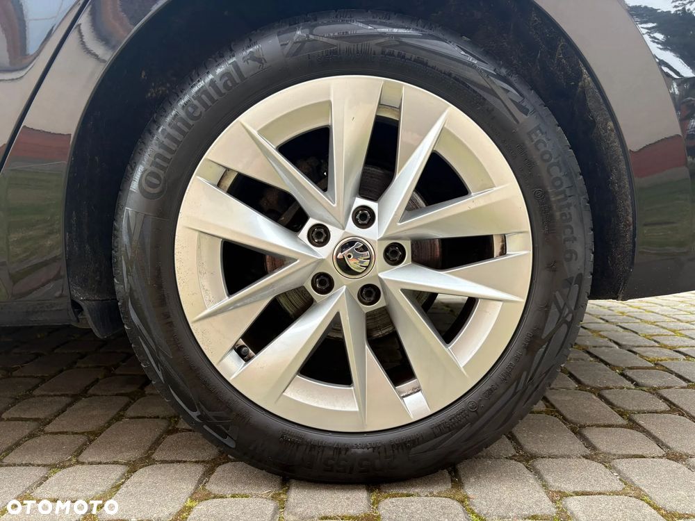 Skoda Octavia 2.0 TDI (Green tec) Style - 8
