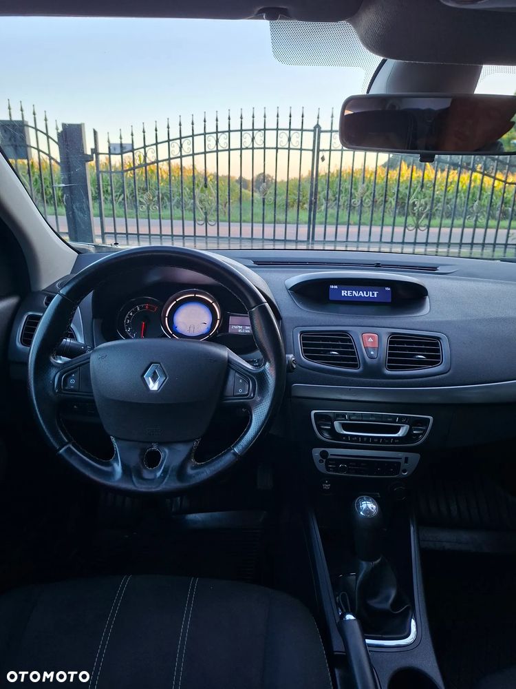 Renault Fluence 1.6 16V Life - 4