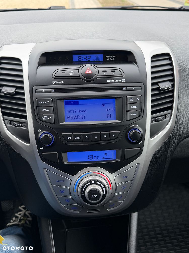 Hyundai ix20 1.4 blue - 35