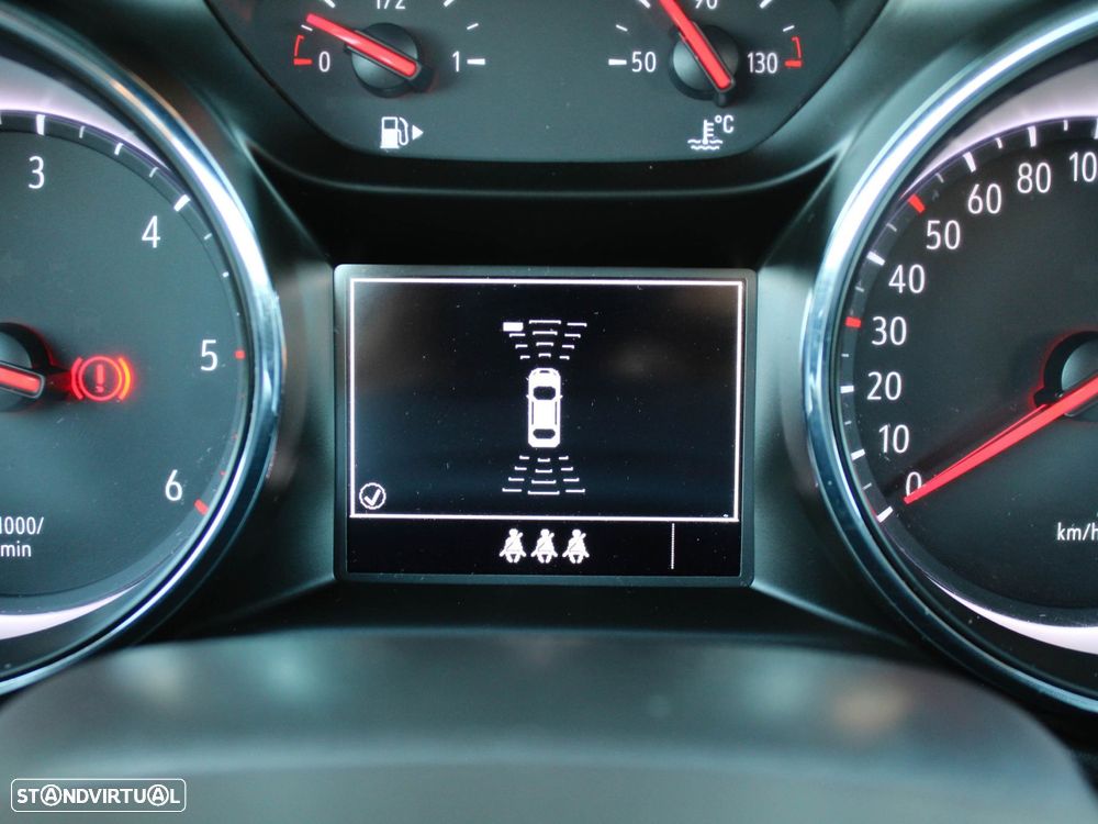 Opel Astra Sports Tourer 1.5 D Business Edition S/S - 26