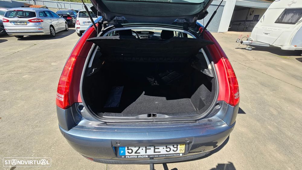 Citroën C4 ver-1-6-hdi-sx - 29