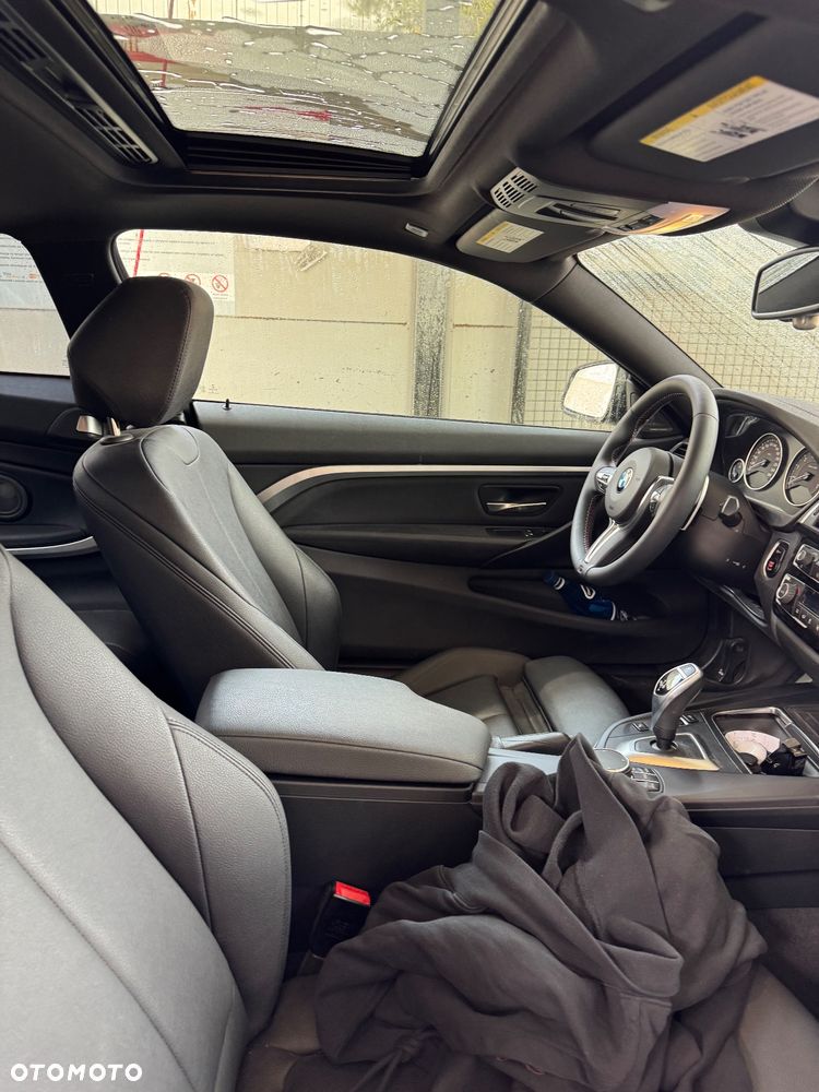 BMW Seria 4 440i Coupe M Sport - 35