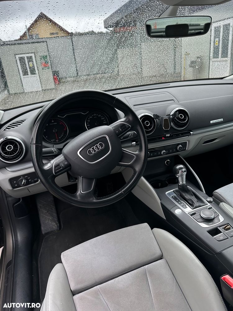 Audi A3 2.0 TDI clean quattro Attraction - 5