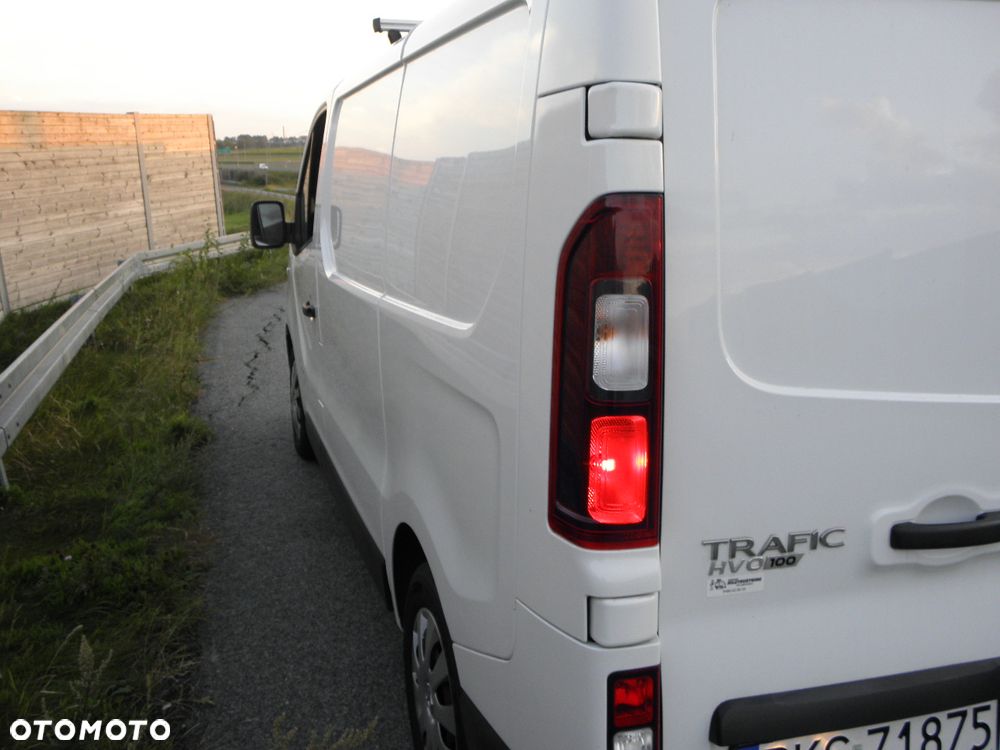 Renault TRAFIC - 4