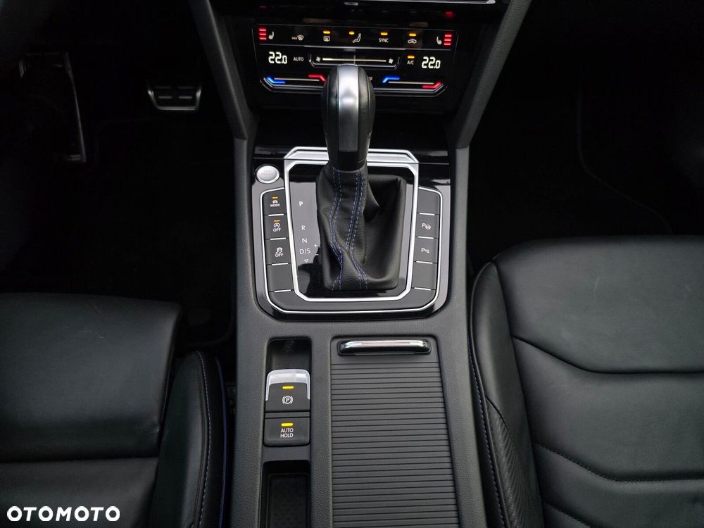 Volkswagen Arteon 2.0 TSI 4Motion R DSG - 29