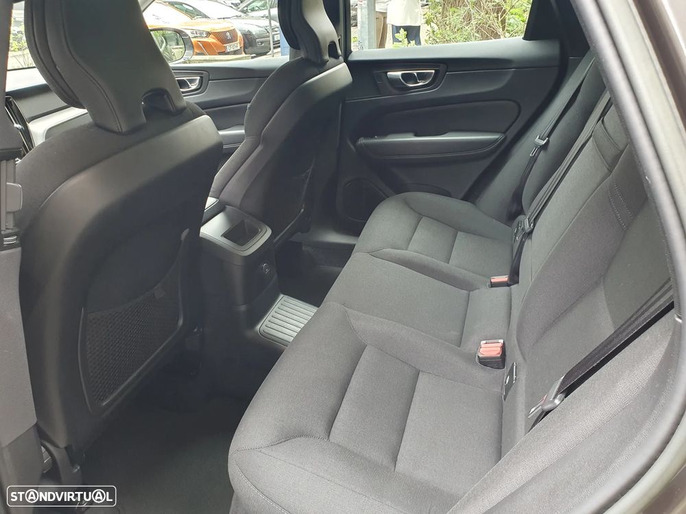 Volvo XC 60 2.0 T6 PHEV Inscription AWD - 10