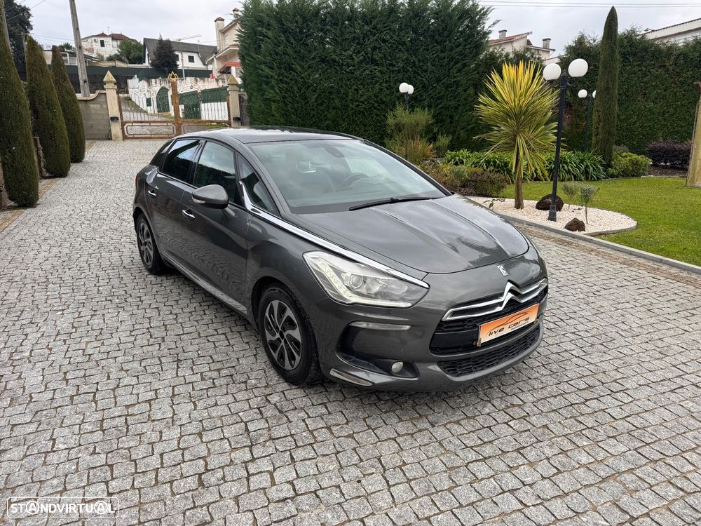 Citroën DS5 e-HDi 110 EGS6 SoChic - 3
