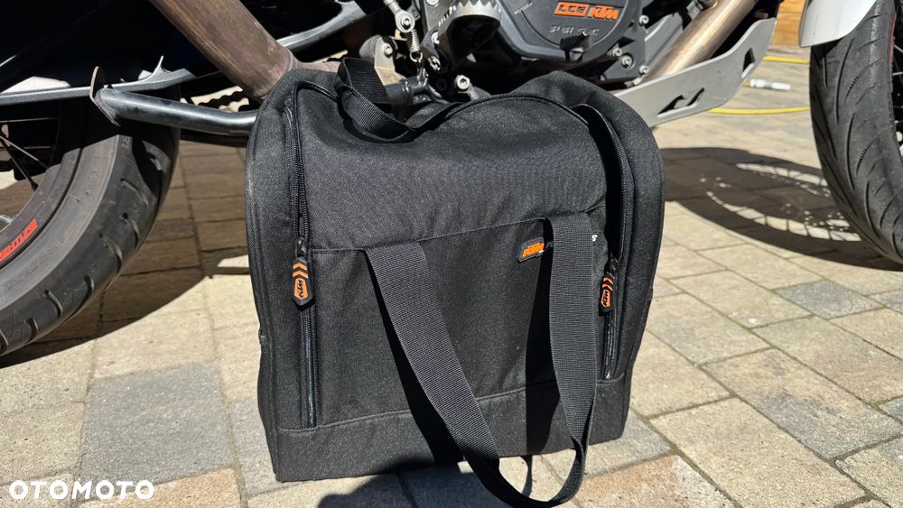 KTM Adventure - 16