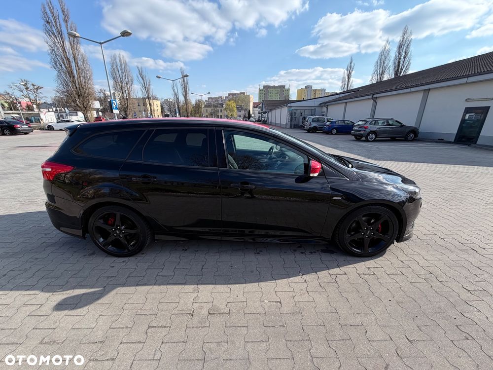 Ford Focus 2.0 TDCi ST-Line Black ASS PowerShift - 6
