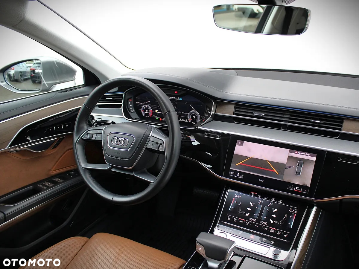 Audi A8 - 17