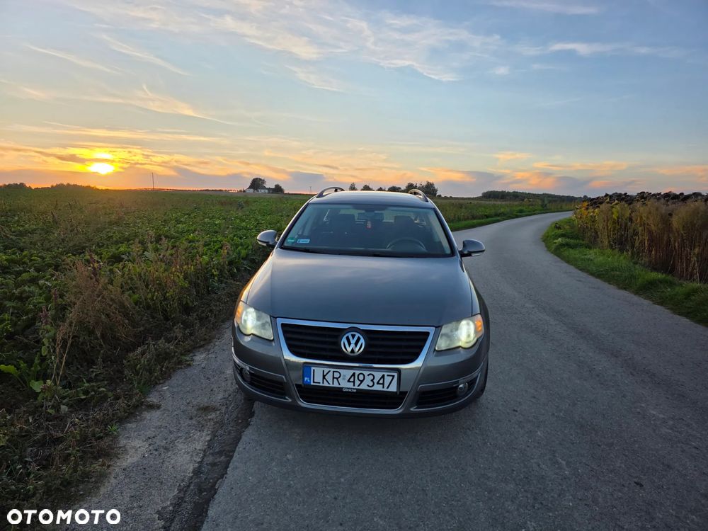 Volkswagen Passat - 5