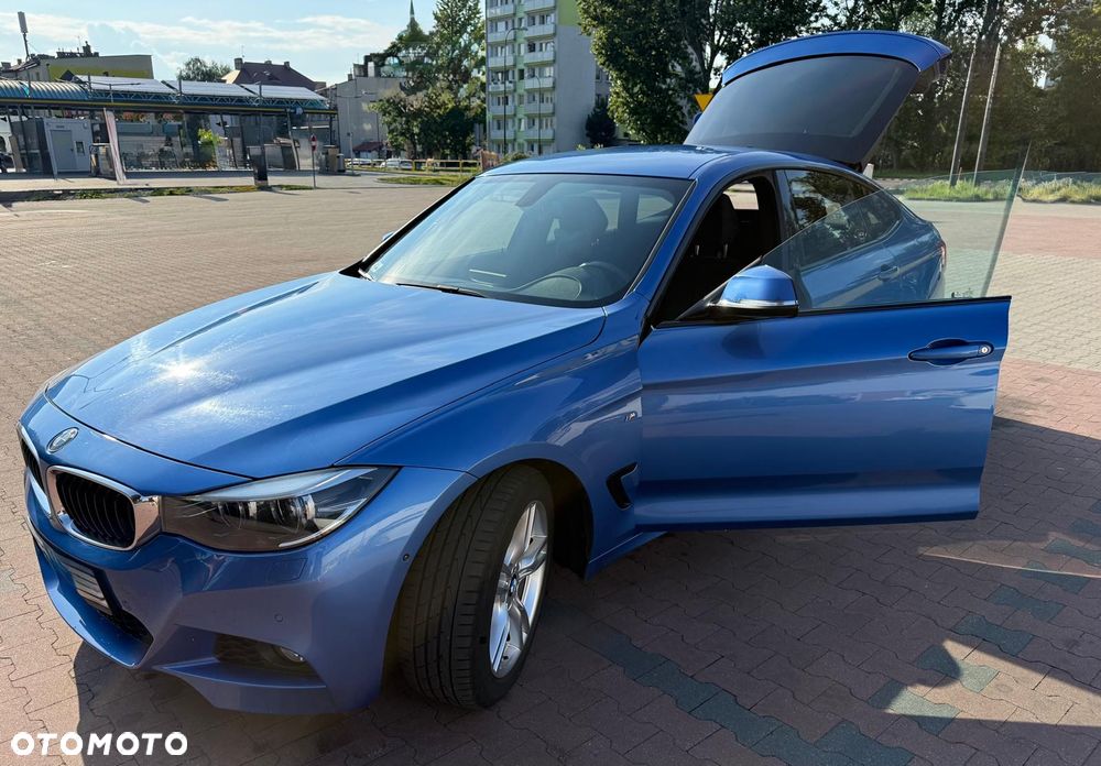 BMW 3GT 320i xDrive M Sport - 9