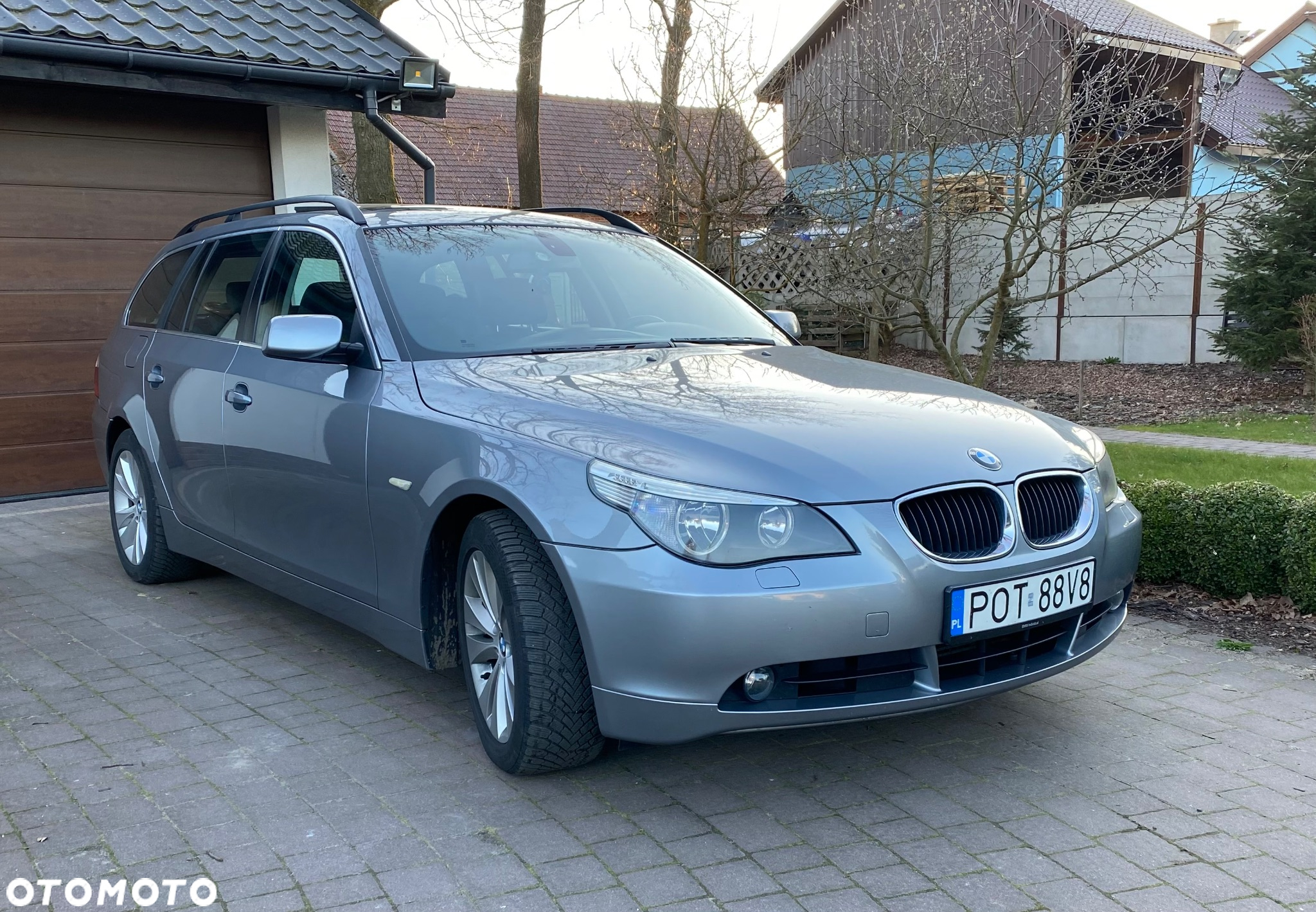 BMW Seria 5 525d Touring - 4