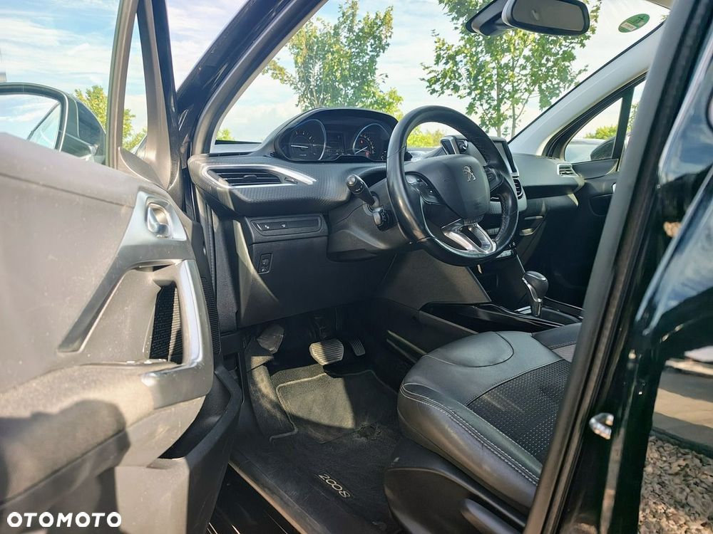 Peugeot 2008 - 23