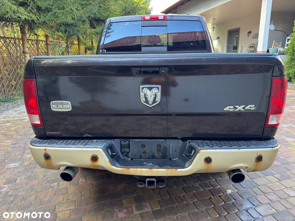 Dodge RAM 1500 5.7 4x4 - 7