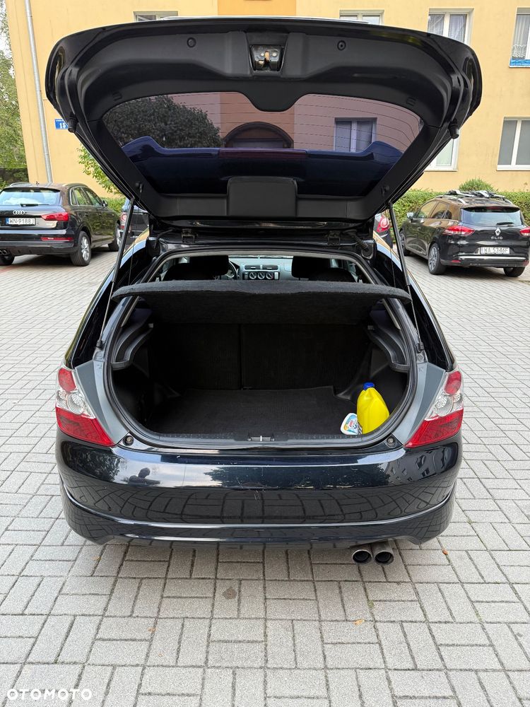 Honda Civic 1.4i S - 13