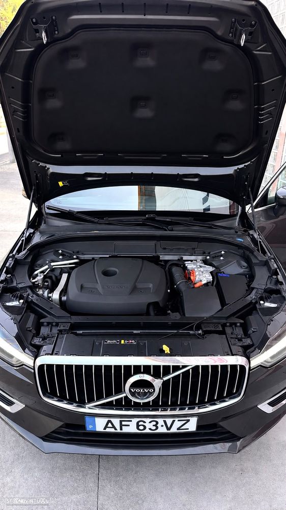 Volvo XC 60 2.0 T6 PHEV Inscription AWD - 26