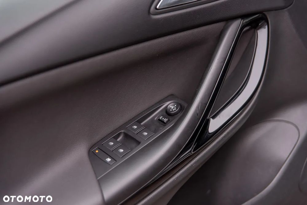 Opel Astra 1.4 Turbo Dynamic - 15