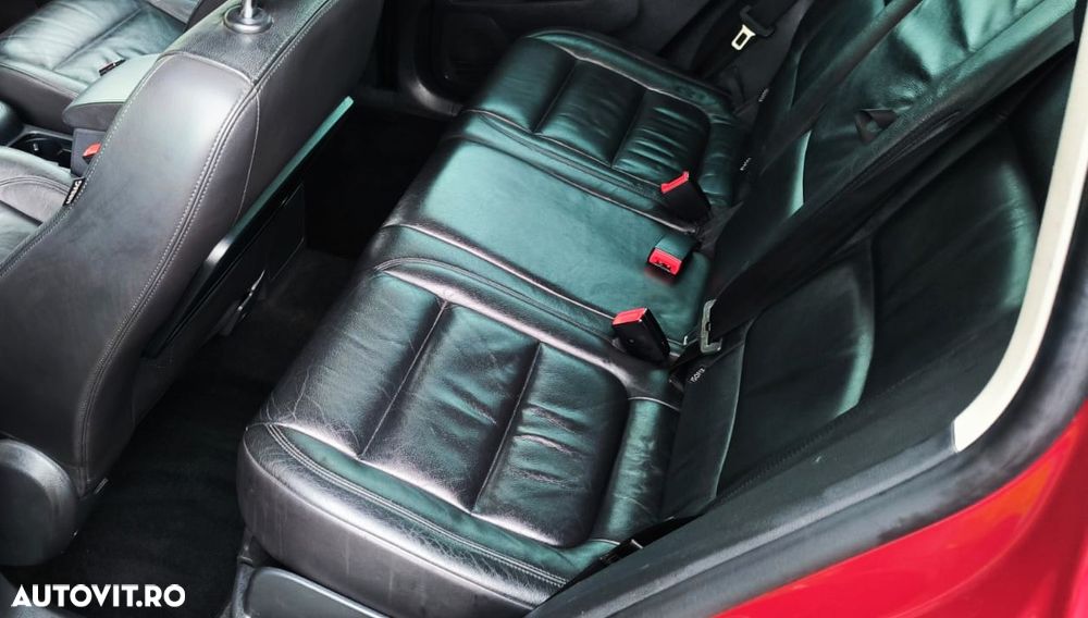 Volkswagen Tiguan 2.0 TDI 4Motion Sport & Style - 24