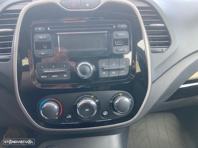 Renault Captur 0.9 TCE - 14