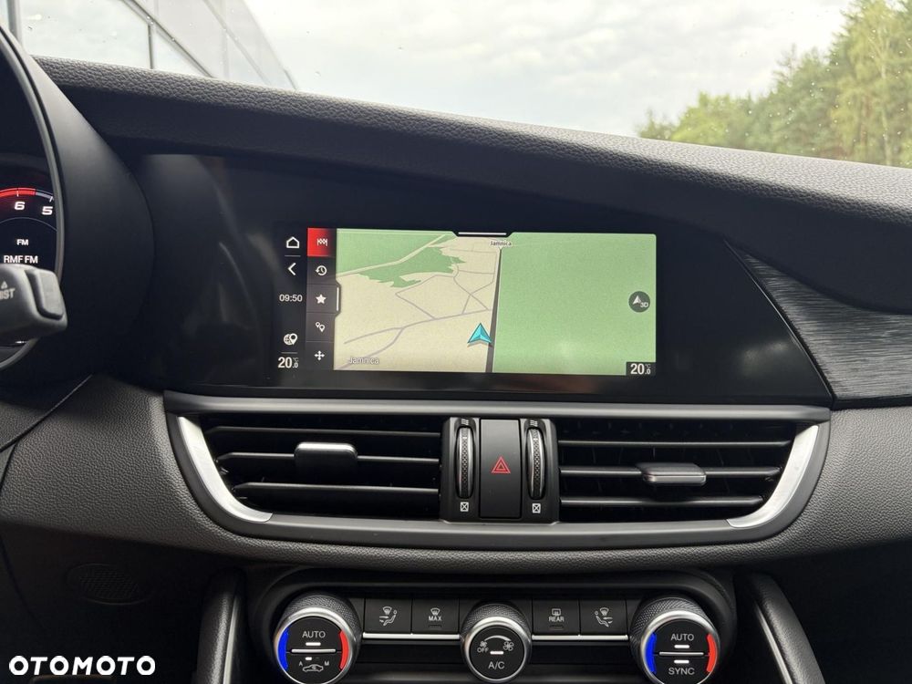 Alfa Romeo Giulia 2.0 Turbo Super Q4 - 27