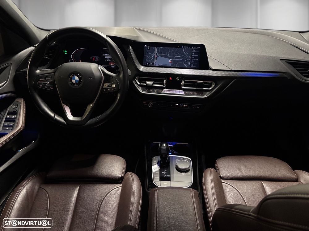 BMW 118 i Line Luxury Auto - 6