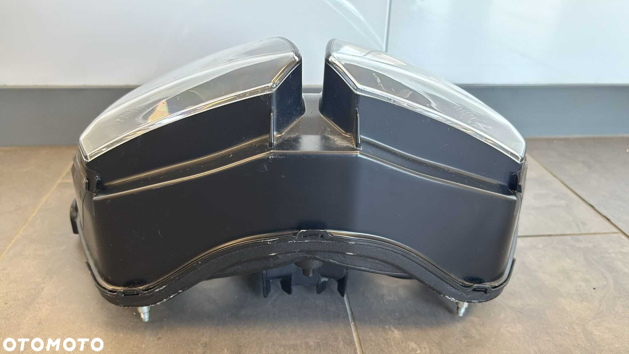 Lampa Reflektor Przód Suzuki DL 650. 1000 V-Strom [989] - 6