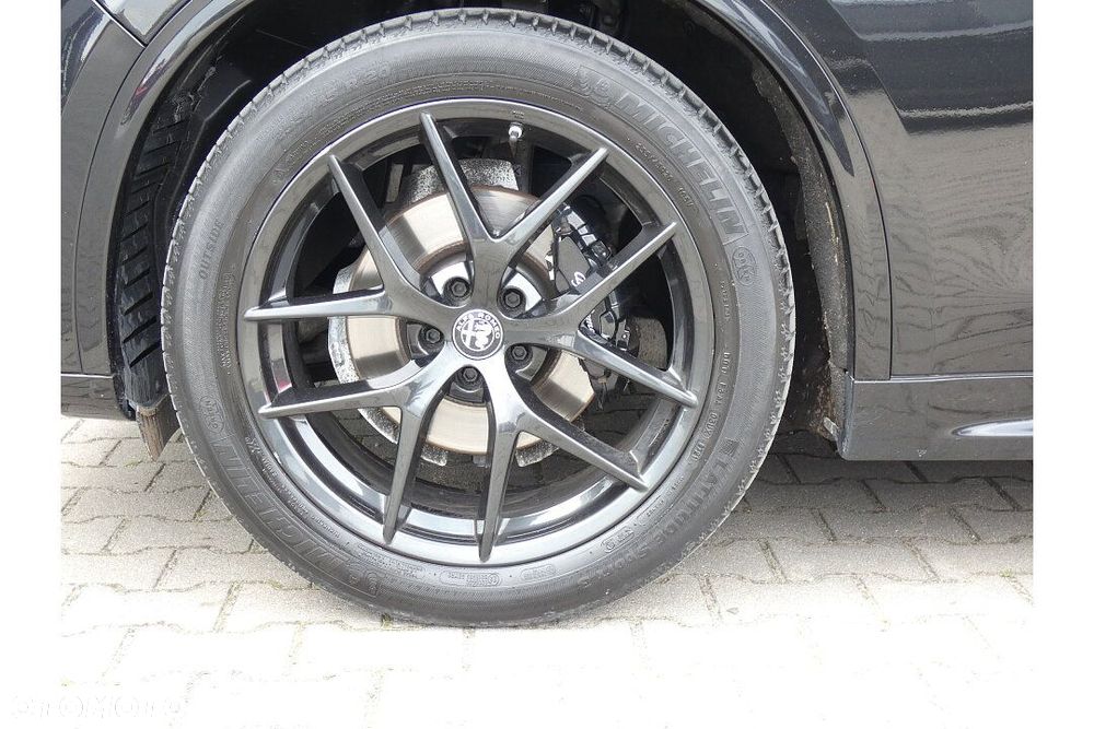 Alfa Romeo Stelvio 2.0 Turbo Veloce Q4 - 6