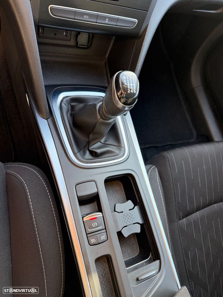 Renault Mégane Sport Tourer 1.5 Blue dCi Limited - 15