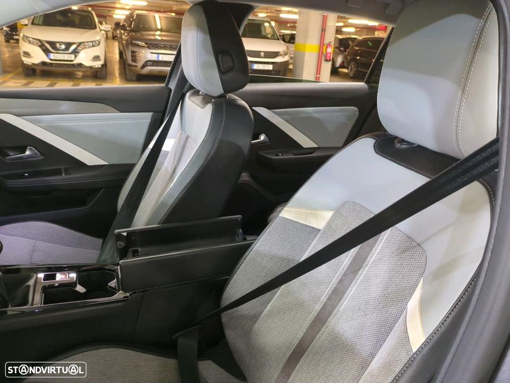 Opel Astra 1.5 D Elegance - 5