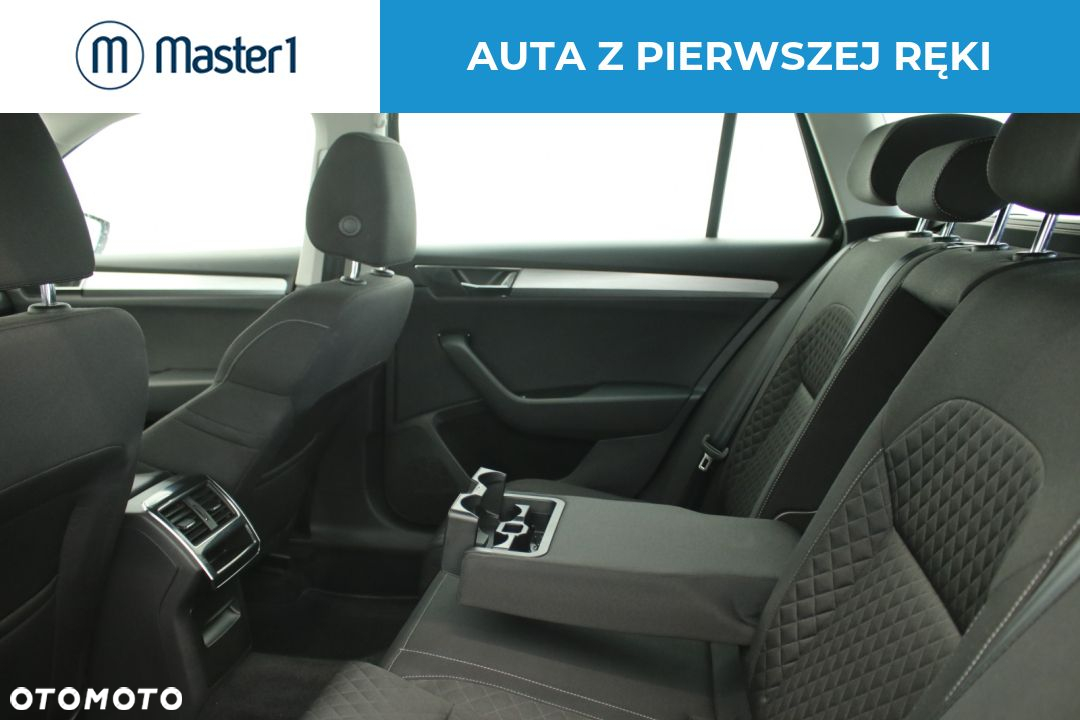 Skoda Superb 2.0 TDI SCR Ambition DSG - 8