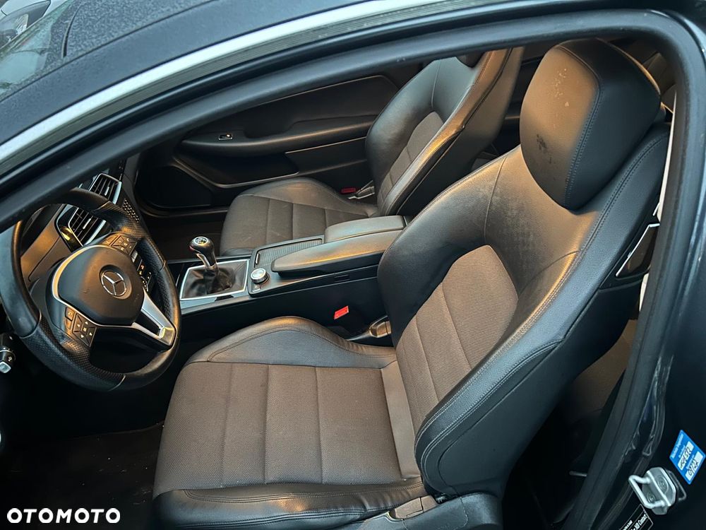 Mercedes-Benz Klasa C 180 (BlueEFFICIENCY) - 13
