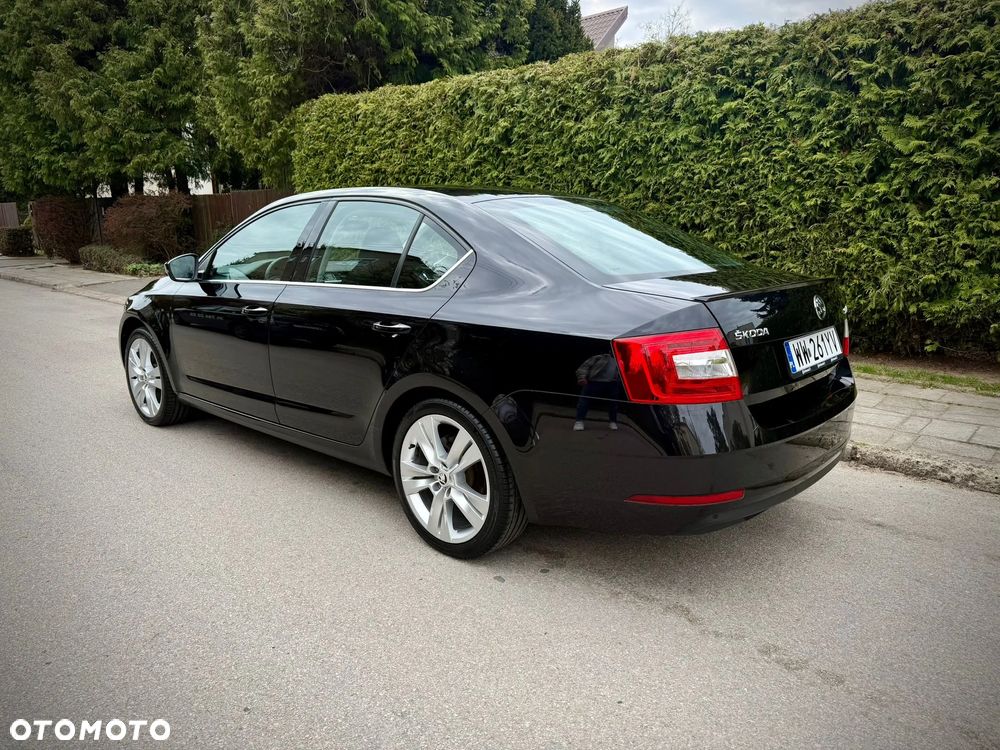 Skoda Octavia 2.0 TDI SCR Style DSG - 8