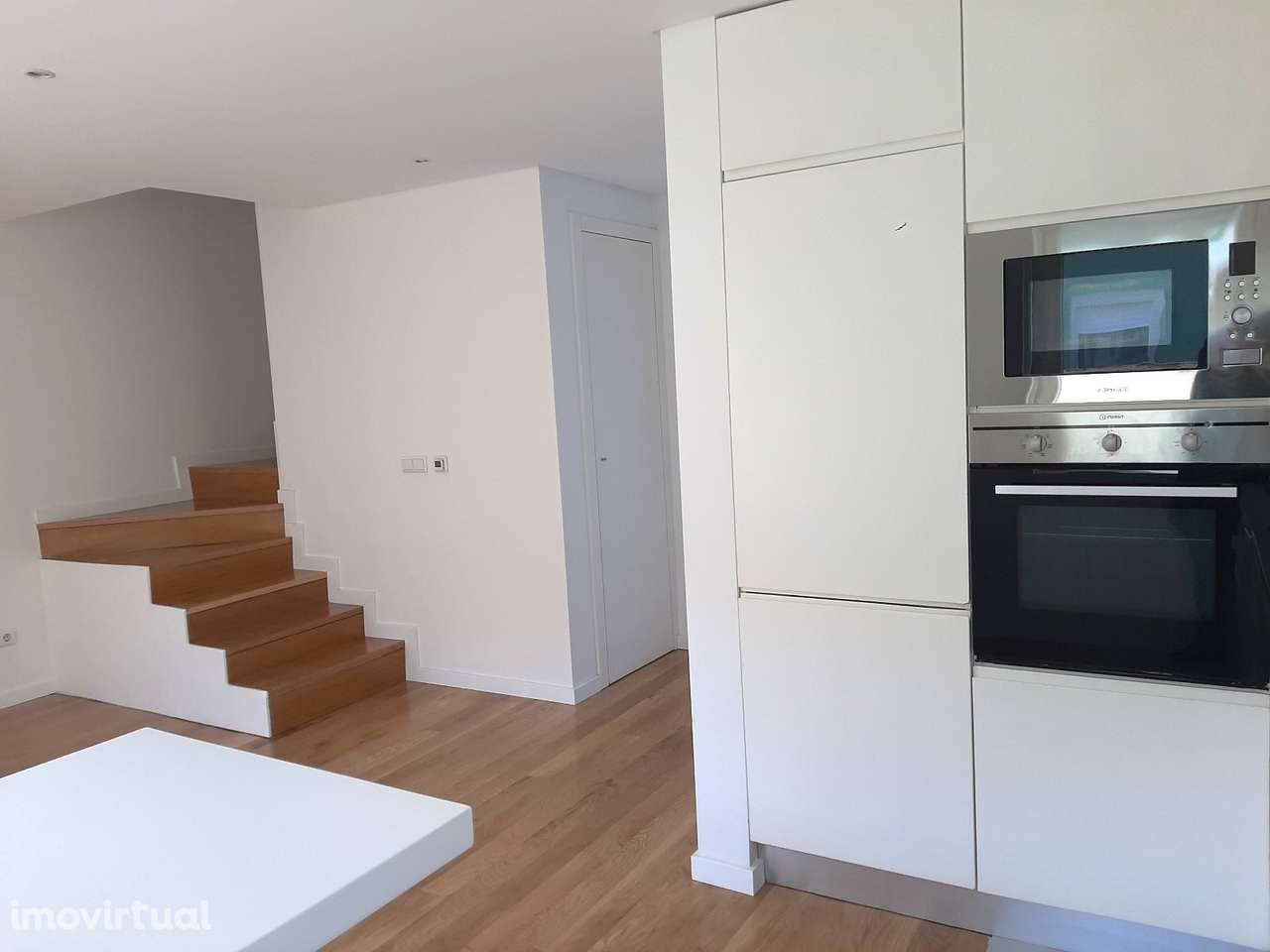 Moradia T2 com jardim com 120 m2, Aldoar - Grande imagem: 2/14