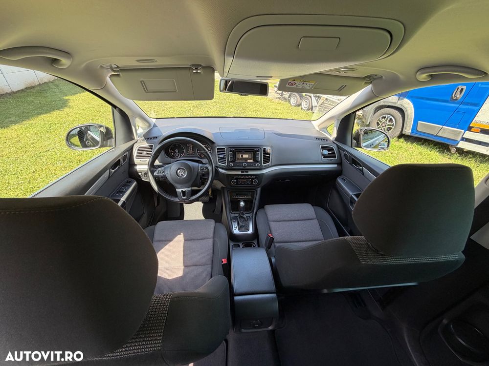 Volkswagen Sharan 2.0 TDI DSG Highline Black Style - 11