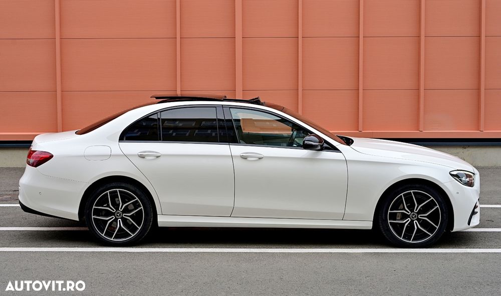 Mercedes-Benz E 300 4MATIC 9G-TRONIC AMG Line - 40