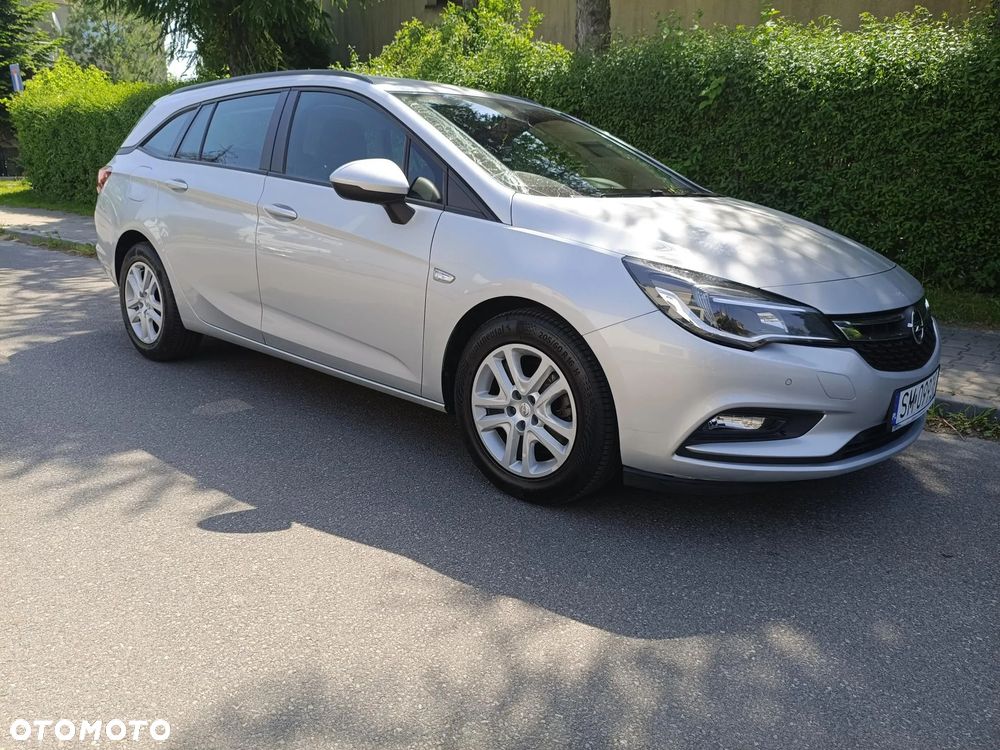Opel Astra 1.6 CDTI Enjoy S&S - 2