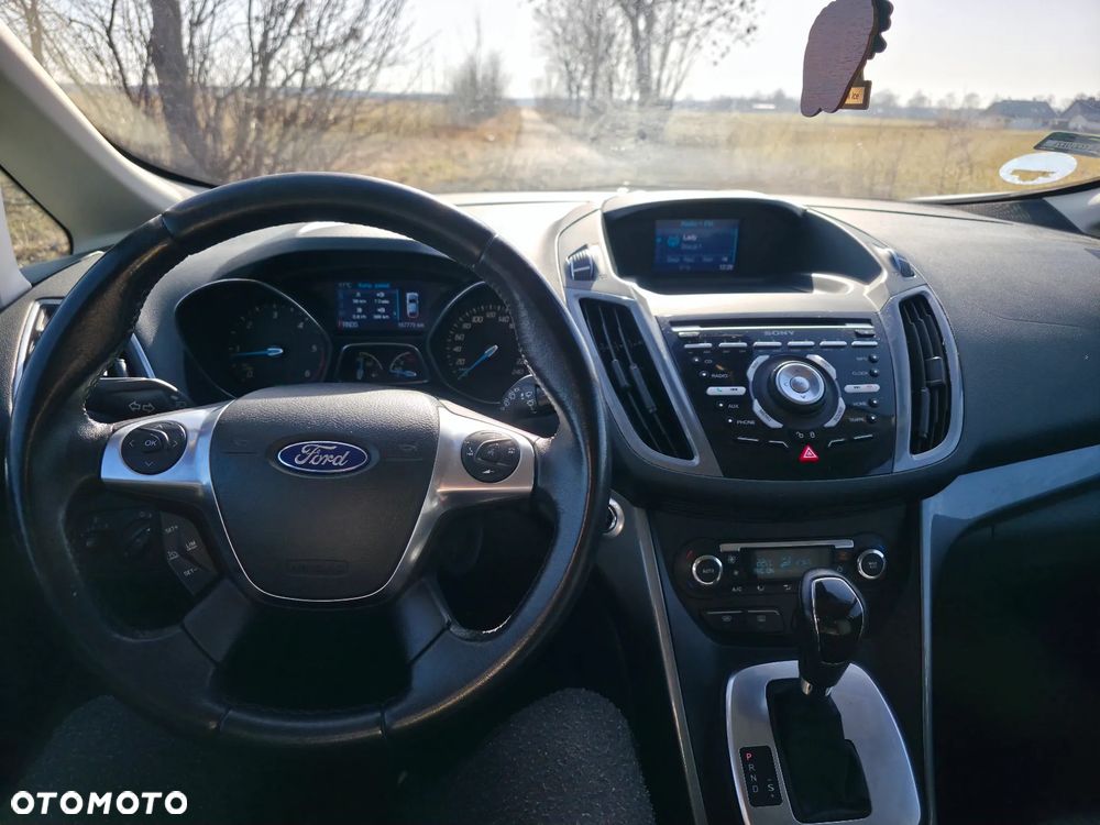 Ford Grand C-MAX - 23