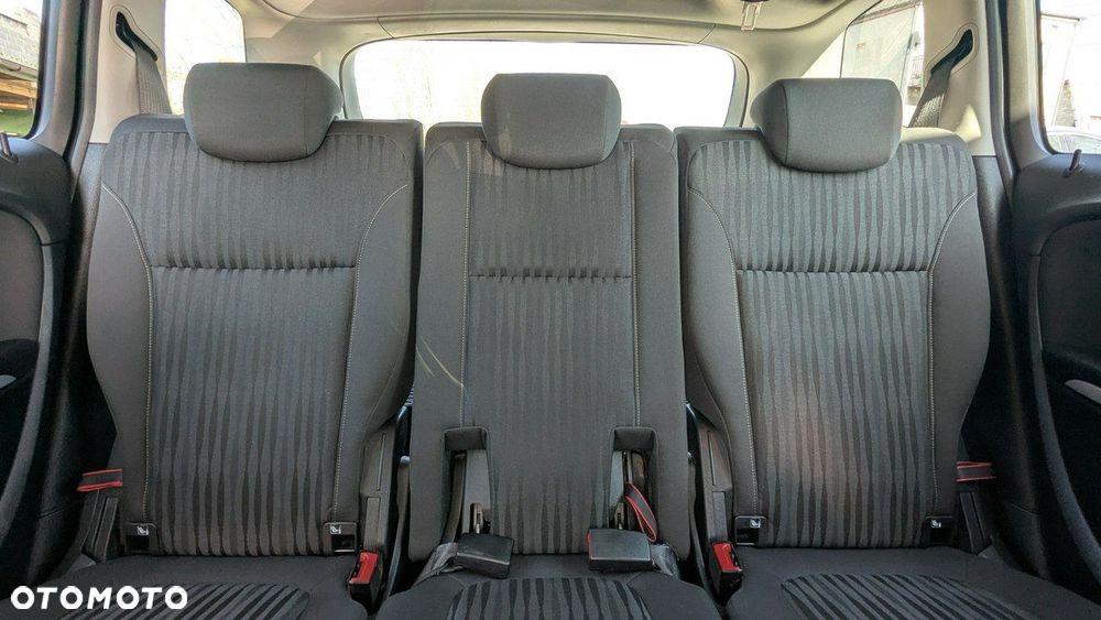 Opel Zafira - 14