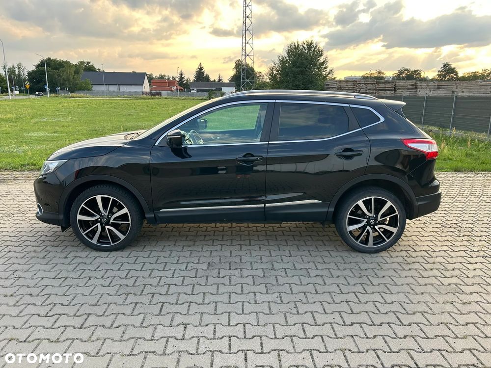 Nissan Qashqai 1.6 DCi 4x4 Tekna - 8