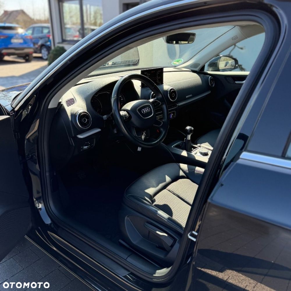 Audi A3 Sportback - 18