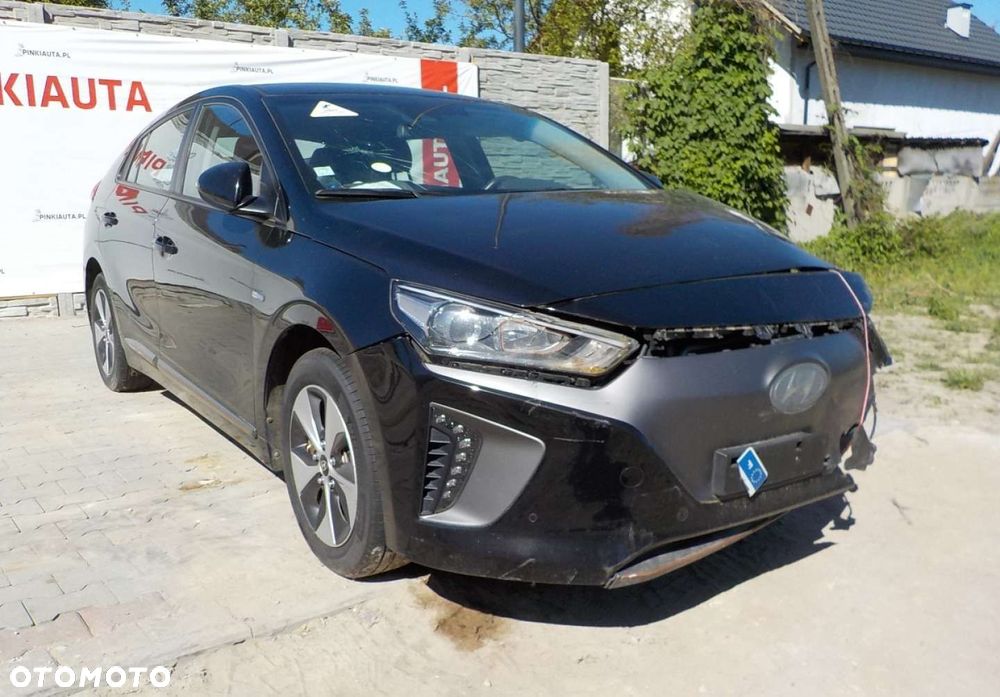Hyundai IONIQ - 2