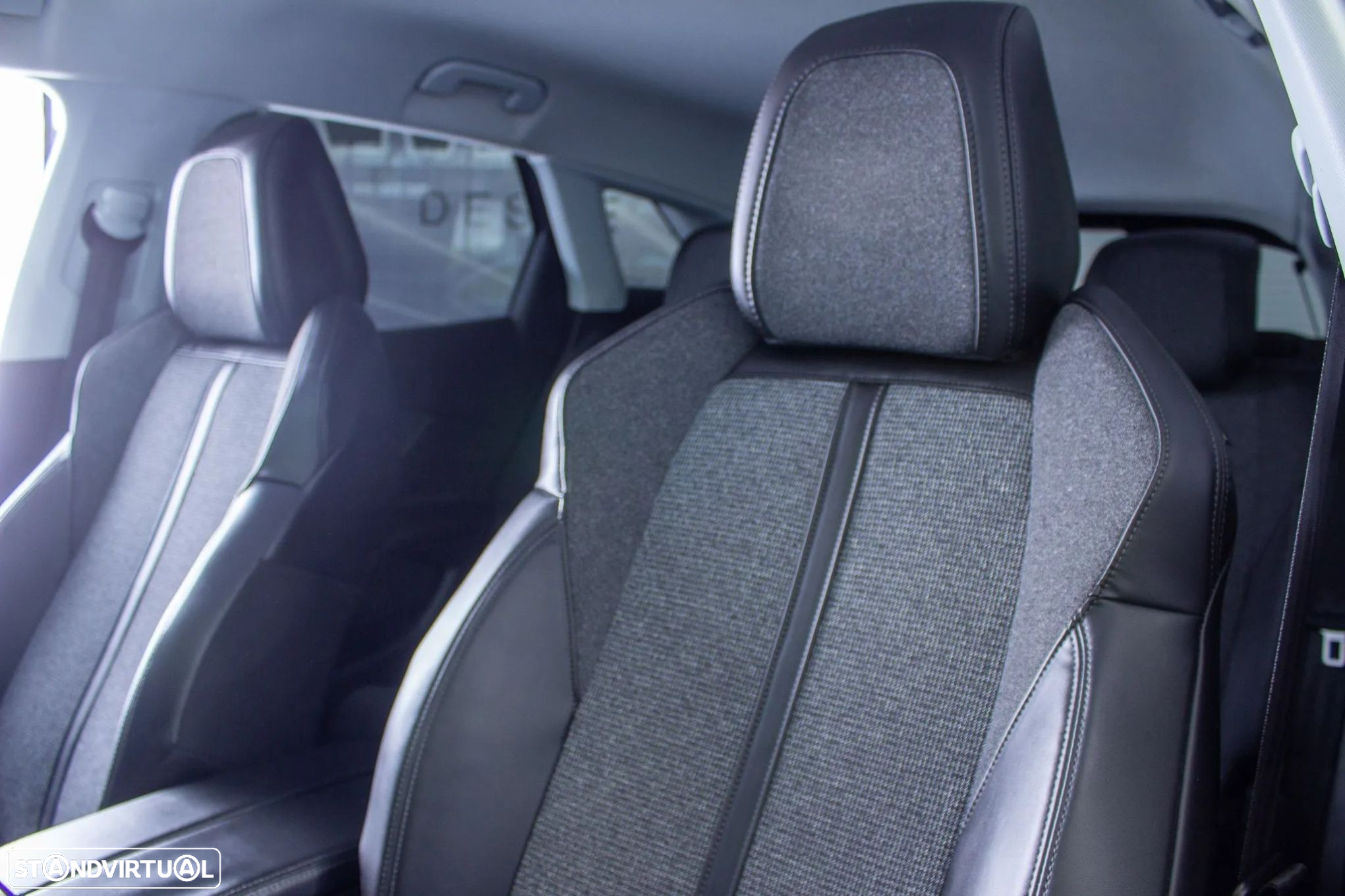 Peugeot 3008 1.2 PureTech Allure EAT8 - 16