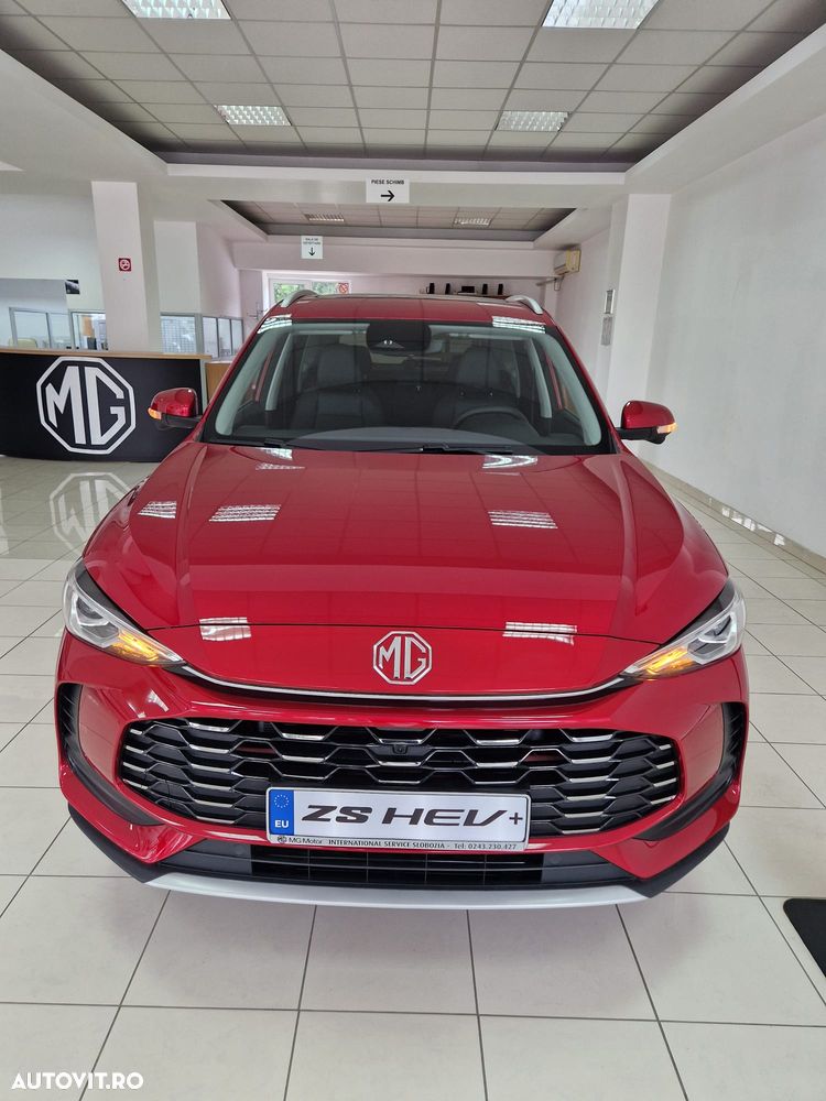 MG ZS HEV 1.5 GSI AT Exclusive - 1