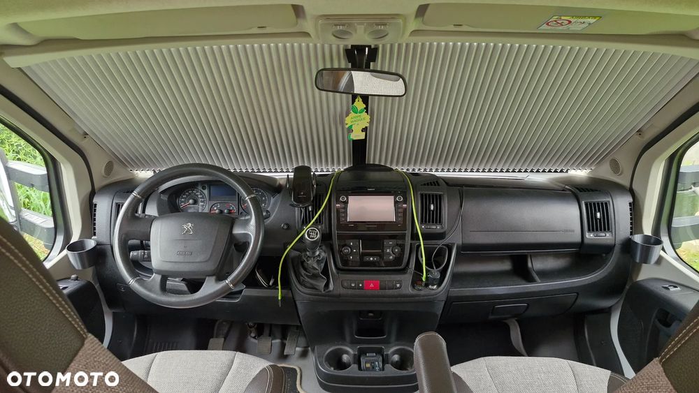 Peugeot Boxer kamper knaus - 9