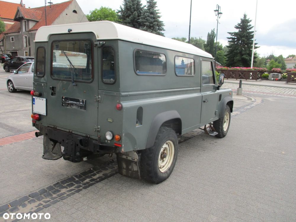Land Rover Defender 2.4 TD4 E - 5