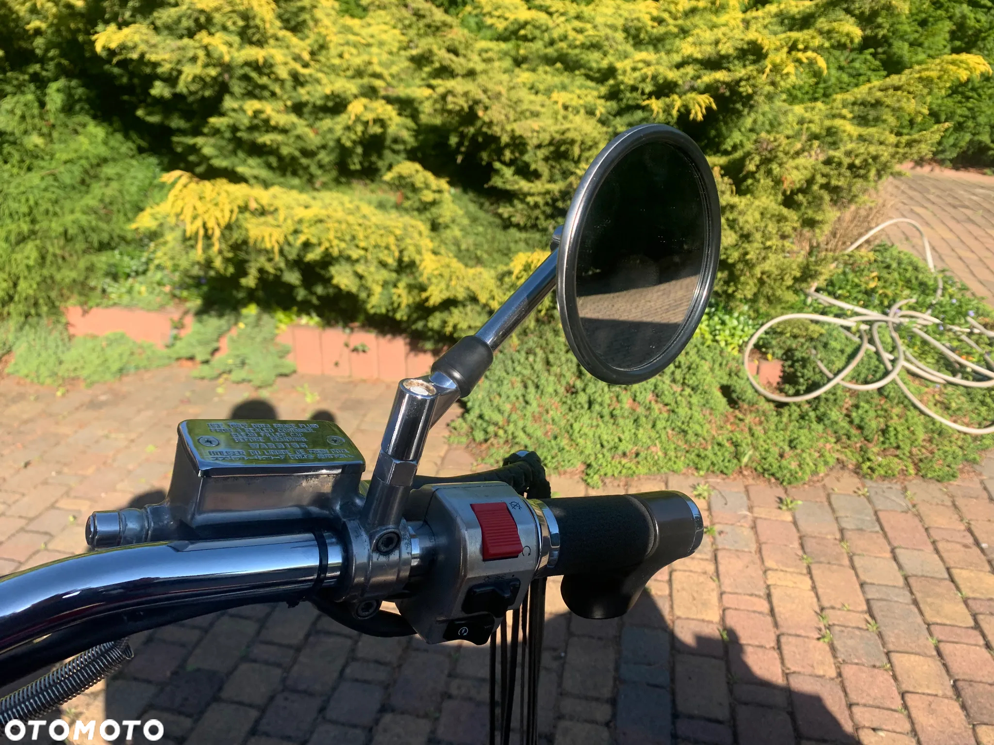 Suzuki Intruder - 12